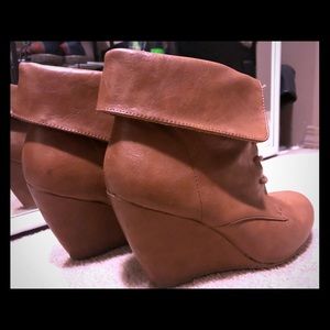 Nine West Ankle Booties size 6